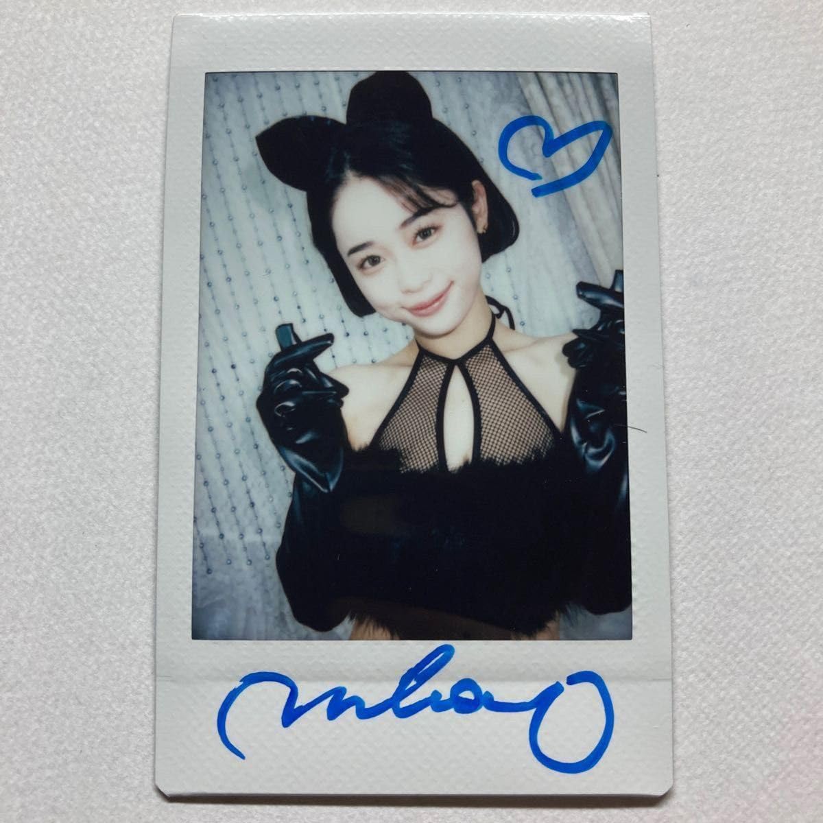 MINAMO サイン入り チェキセット Amazon.co.jp: MINAMO 直筆サイン入り チェキセット : おもちゃ